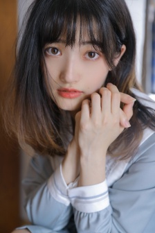 丰满的女教师2